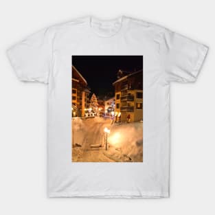 Les Arcs Arc 1950 Paradiski Ski Area French Alps France T-Shirt